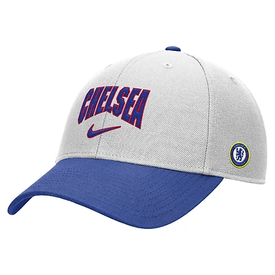 Casquette ajustable Nike Chelsea Rise blanche/bleu roi pour homme