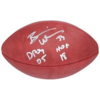 Ballon de football Wilson Duke en couleur autographié par Brian Urlacher des Chicago Bears avec inscriptions « DPOY 05 » et « HOF 18 »