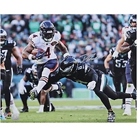 V106832 Bears D'Andre Swift Chicago Bears Autographié 16" x 20" Bras raide contre les Eagles de Philadelphie Photo 4 D'Andre Swift AUT 16x20 PHOTO 46059 AUTPHO 16FBSW0013