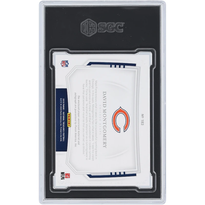 Carte Rookie 8,5 authentifiée SGC, relique tricolore holographique argentée 2019 des Chicago Bears, signée par David Montgomery, Panini National Treasures, numéro 183, numéro 17/25