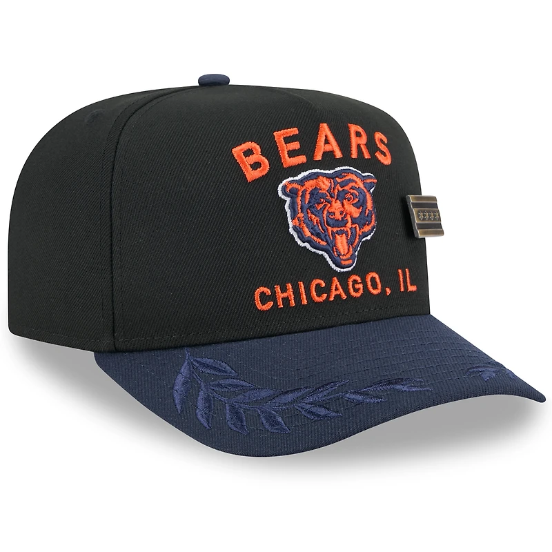 Casquette ajustée New Era 59FIFTY noire/bleu marine pour homme, modèle A-Frame, draft NFL 2025, des Chicago Bears