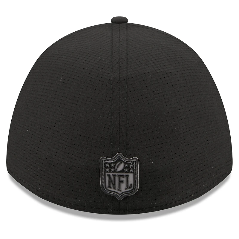 Men's New Era Black Chicago Bears 2026 NFL Training Camp 39THIRTY Flex Hat