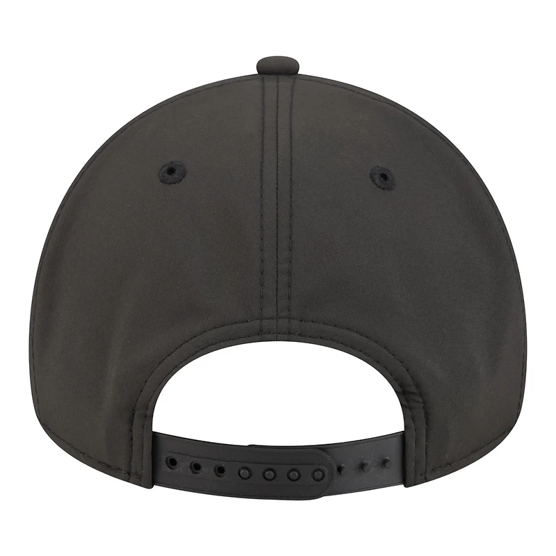 Men's New Era Black Chicago Bears Apex 9FORTY Adjustable Hat