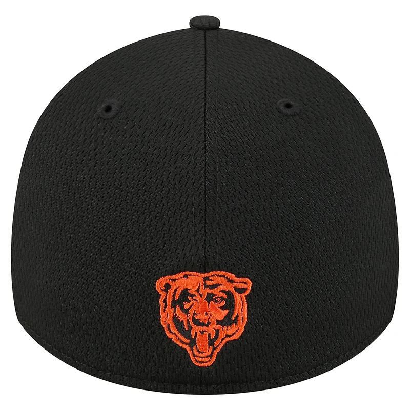 Men's New Era  Black Chicago Bears Scoreboard 39THIRTY Flex Hat