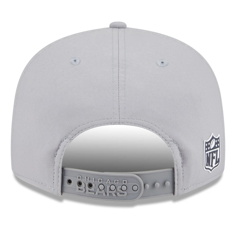 Men's New Era Gray Chicago Bears 2025 Sideline  Split Panel 9FIFTY Snapback Hat
