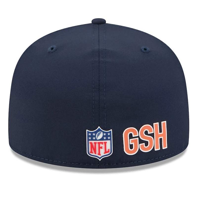 Casquette ajustée New Era 59FIFTY bleu marine Chicago Bears 2025 Sideline pour homme