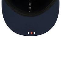 Casquette ajustée New Era 59FIFTY bleu marine Chicago Bears 2025 Sideline pour homme