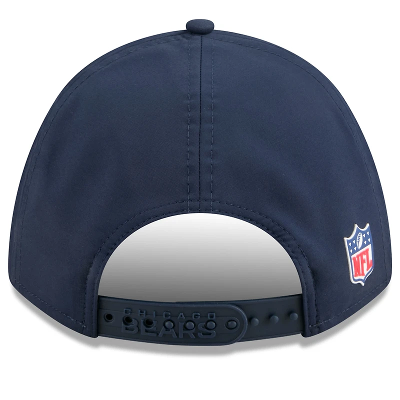 Men's New Era Navy Chicago Bears 2025 Sideline M-Crown 9FORTY Adjustable Hat