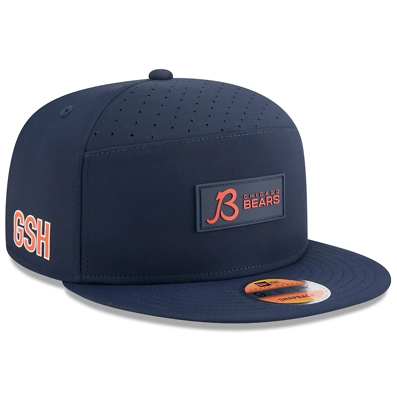 Men's New Era Navy Chicago Bears 2025 Sideline Split Panel 9FIFTY Snapback Hat