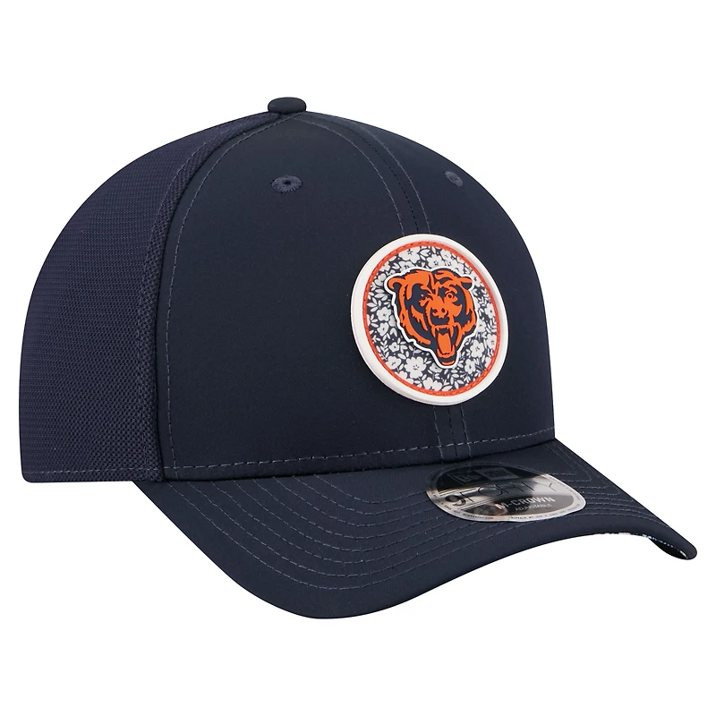 Men's New Era Navy Chicago Bears Floral 9FORTY M-Crown Trucker Adjustable Hat