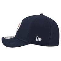 Men's New Era  Navy Chicago Bears Floral 9FORTY M-Crown Trucker Adjustable Hat