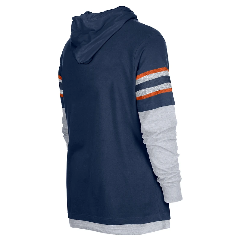 T-shirt à capuche manches longues Twofer Chicago Bears bleu marine New Era pour homme