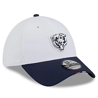 Men's New Era  White/Navy Chicago Bears 2025 NFL Training Camp 39THIRTY Flex Hat