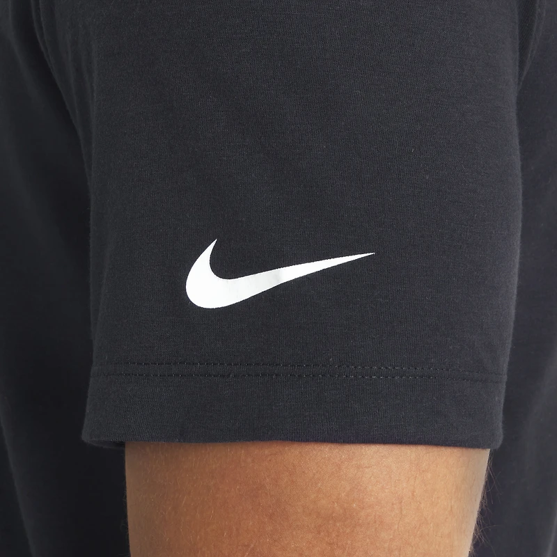Men's Nike Black Chicago Bears Tall 2025 NFL Crucial Catch Tri-Blend Dri-FIT T-Shirt
