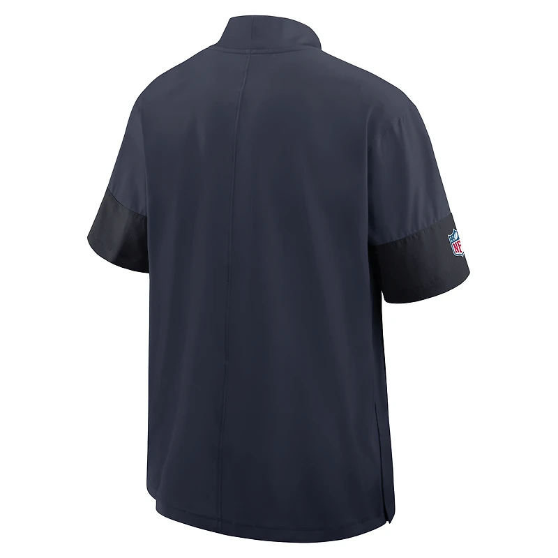 Veste d'entraîneur Nike Chicago Bears Sideline bleu marine pour homme, manches courtes, fermeture éclair au quart, technologie Dri-FIT