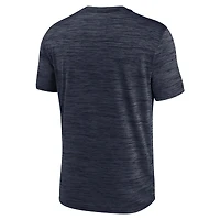 T-shirt Nike Dri-FIT Velocity Ball Carrier bleu marine pour homme
