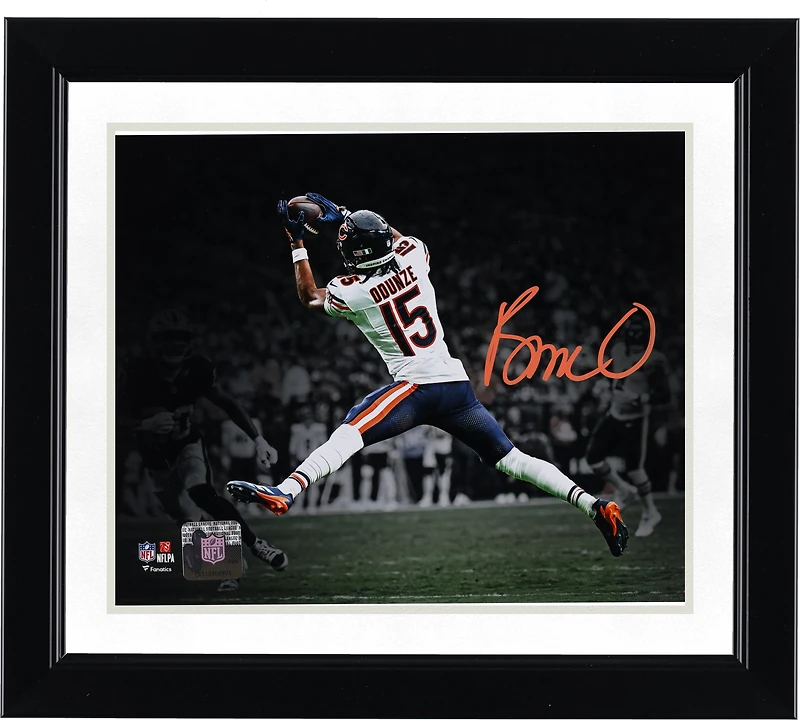 Photo dédicacée de Rome Odunze (Chicago Bears) - 20 x 25 cm (8 x 10 pouces) - En pleine action
