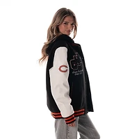 Veste universitaire à capuche unisexe The Wild Collective noire des Chicago Bears