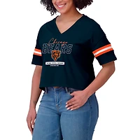 Women's WEAR by Erin Andrews Navy Chicago Bears Color Block Boxy Modest Crop V-Neck T-Shirt