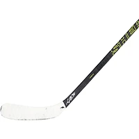 Bâton Sherwood noir autographié par Connor Bedard des Blackhawks de Chicago lors de la saison 2024-25 de la LNH - NR81044617