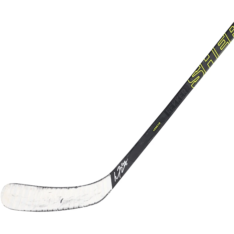 Bâton Sherwood noir autographié par Connor Bedard des Blackhawks de Chicago lors de la saison 2024-25 de la LNH - NR81048998