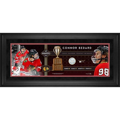 Connor Bedard Chicago Blackhawks Encadré 2024 Calder Memorial Trophy Gagnant 10" x 30" Panoramique avec un morceau de filet utilisé lors du premier match de la LNH - Édition limitée à 198