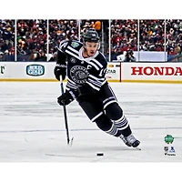 Photographie non signée de Jonathan Toews des Blackhawks Chicago lors la Classique hivernale LNH 2019