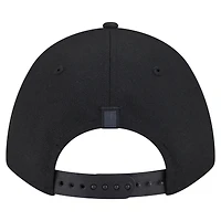 Casquette ajustable en forme de A 9FORTY Game Day Stealth Flag des Chicago Blackhawks de New Era pour homme