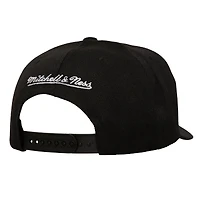 Men's Mitchell & Ness  Black Chicago Blackhawks Busted Logo Wordmark Wrap Around Pro Pinch Adjustable Hat
