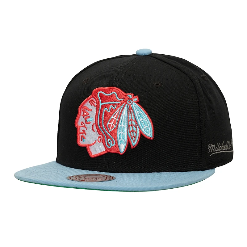 Men's Mitchell & Ness Black Chicago Blackhawks Core Team Special Snapback Hat