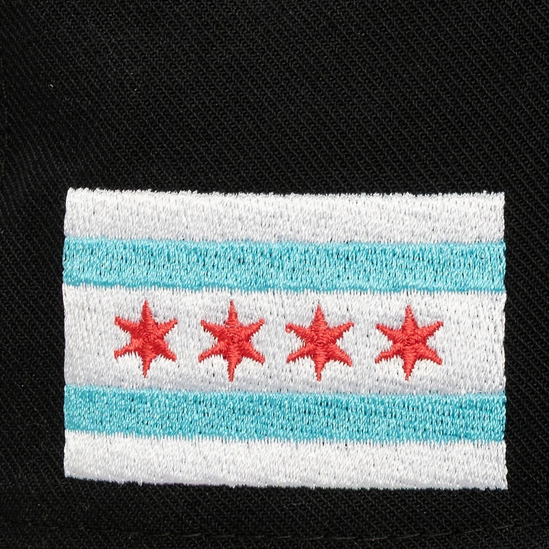 Men's Mitchell & Ness Black Chicago Blackhawks Core Team Special Snapback Hat