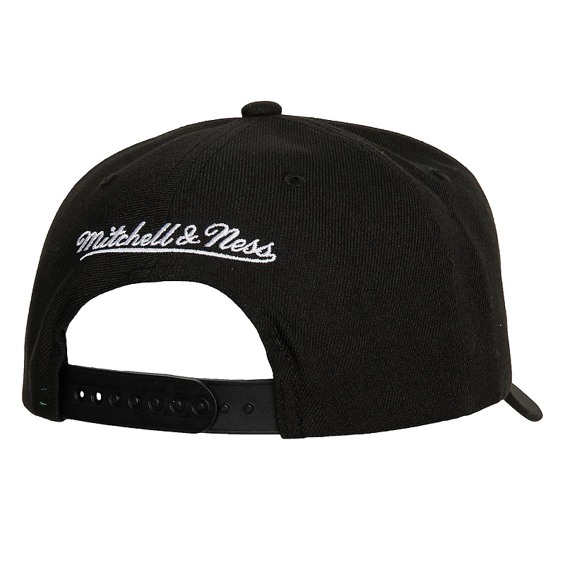 Casquette réglable noire Mitchell & Ness des Blackhawks de Chicago Team Ground Pro pour hommes