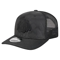 Casquette de camionneur ajustable en nylon matelassé 9SEVENTY des Chicago Blackhawks de New Era pour homme