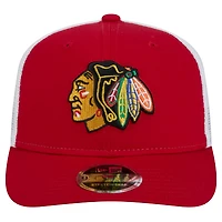 Casquette camionneur extensible 9SEVENTY Chicago Blackhawks rouge New Era pour homme