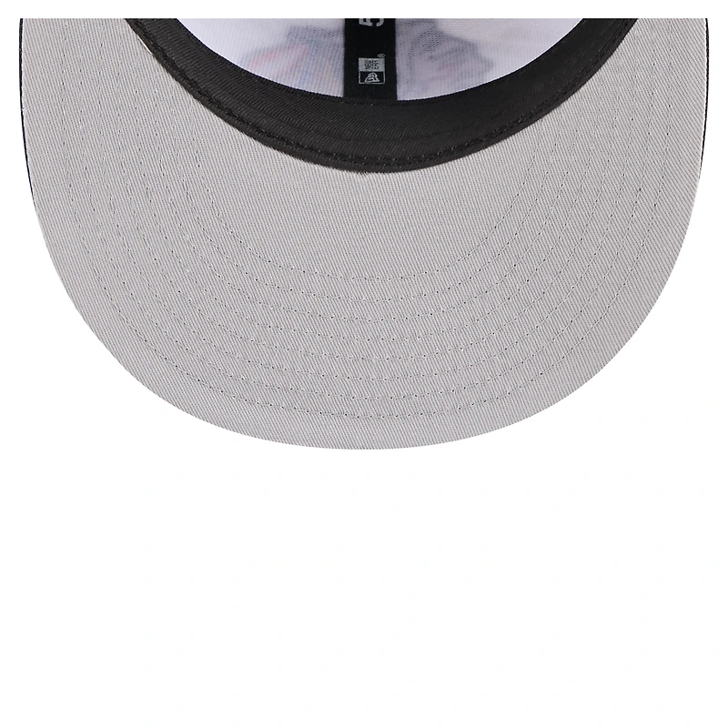 Men's New Era White/Black Chicago Blackhawks Repeat Two-Tone 59FIFTY Fitted Hat