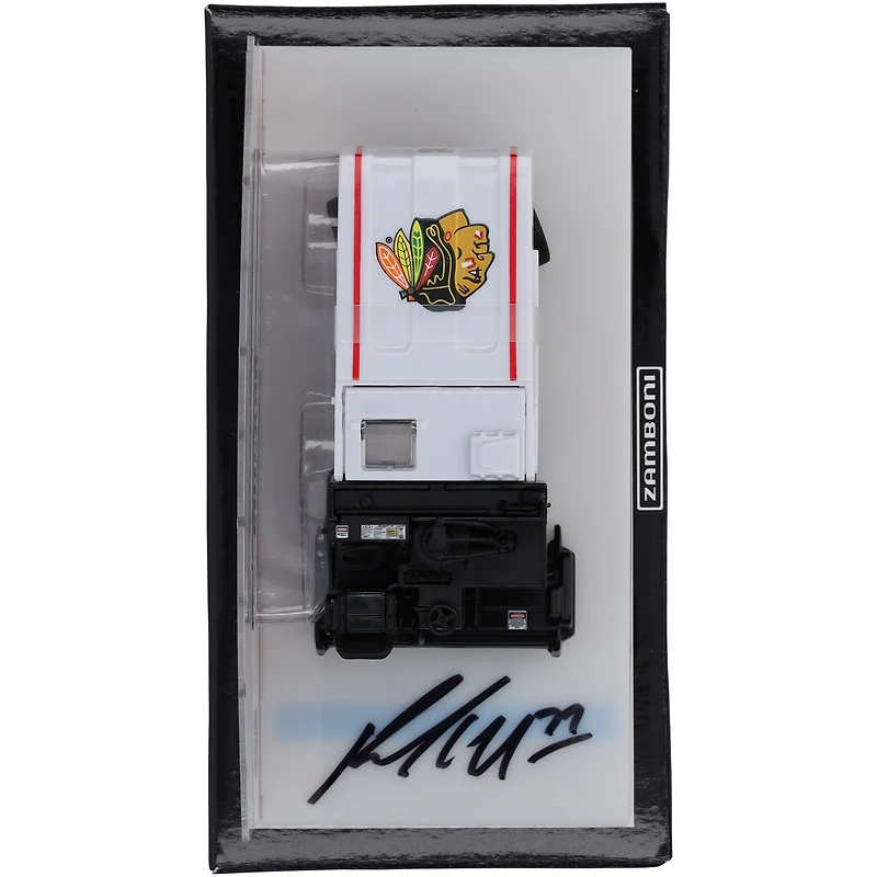 Zamboni moulée sous pression autographiée à l'échelle 1:43 de Pat Maroon Chicago Blackhawks