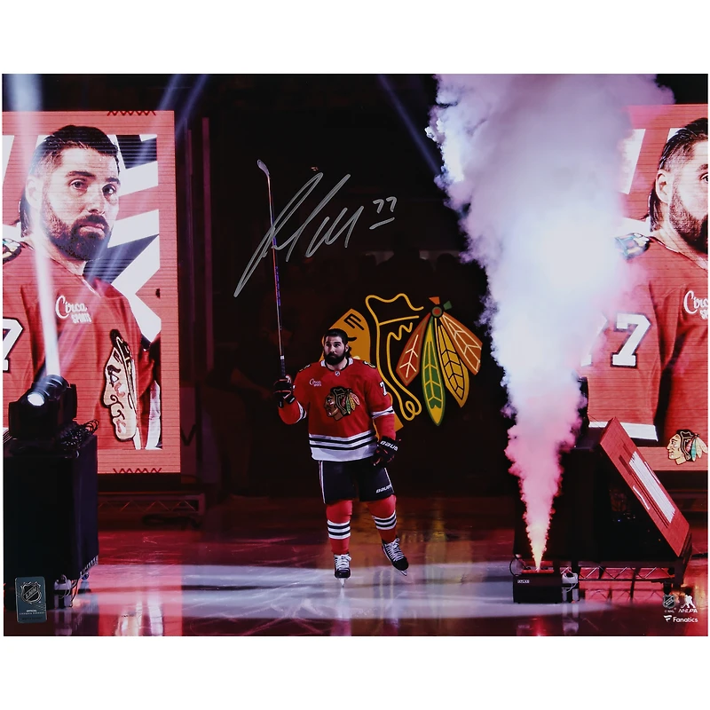 Photographie d'introduction d'avant-match autographiée de Pat Maroon des Chicago Blackhawks 16" x 20"