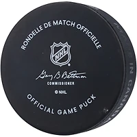 Rondelle de match officielle autographiée par Pat Maroon des Blackhawks de Chicago lors de la Classique d'hiver de la LNH 2025