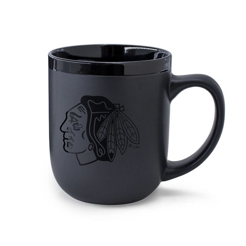 WinCraft Chicago Blackhawks 17oz. Tasse en céramique ton sur ton noire