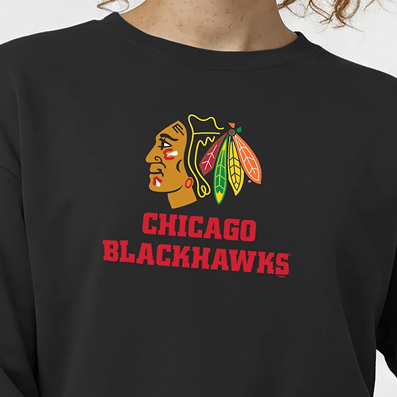 Women's Champion Black Chicago Blackhawks Wordmark Lockup Powerblend Sweatshirt