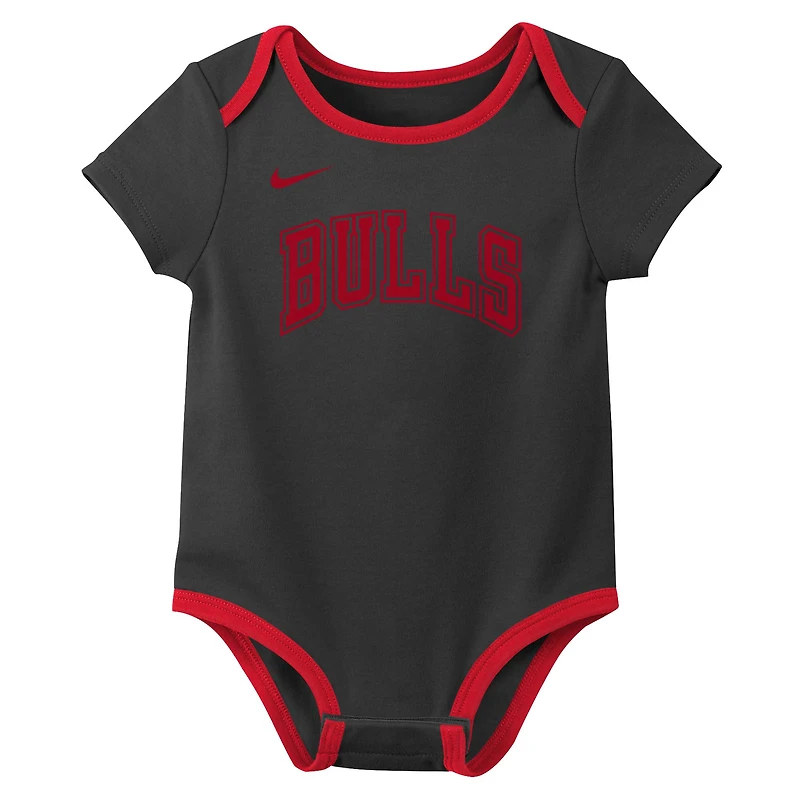 Infant Nike Chicago Bulls Three-Pack Bodysuit Set