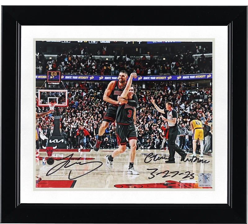 Josh Giddey Chicago Bulls Autographed 8" x 10" Game Winner vs. Lakers Photograph with "Game Winner 3-27-25" Inscription