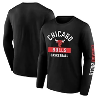 Men's Fanatics  Black Chicago Bulls Long Sleeve T-Shirt