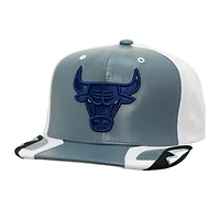 Casquette snapback Chicago Bulls Day 6 pour homme Mitchell & Ness grise