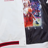 Men's Mitchell & Ness Scottie Pippen White Chicago Bulls NBA Legends Full-Snap Satin Jacket