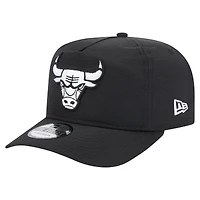 Men's New Era Black Chicago Bulls Injection Everyday Golfer Adjustable Hat