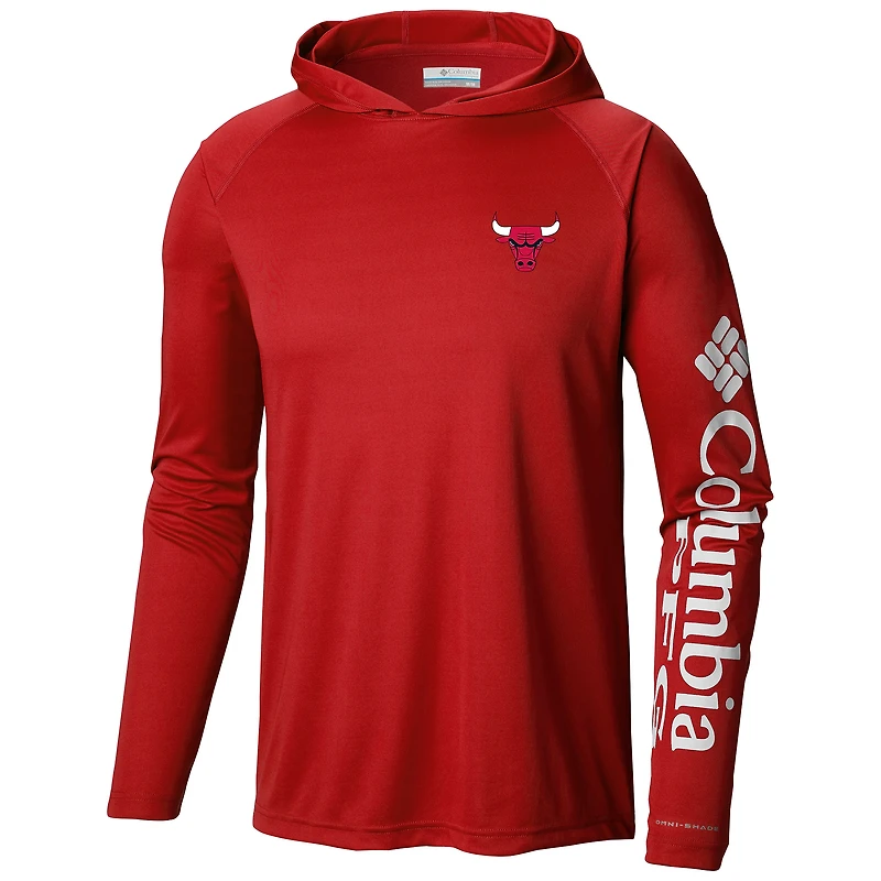 Men's Columbia  Red Chicago Bulls Terminal Tackle Long Sleeve Hoodie T-Shirt