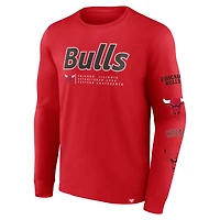 Men's Fanatics Red Chicago Bulls Baseline Long Sleeve T-Shirt