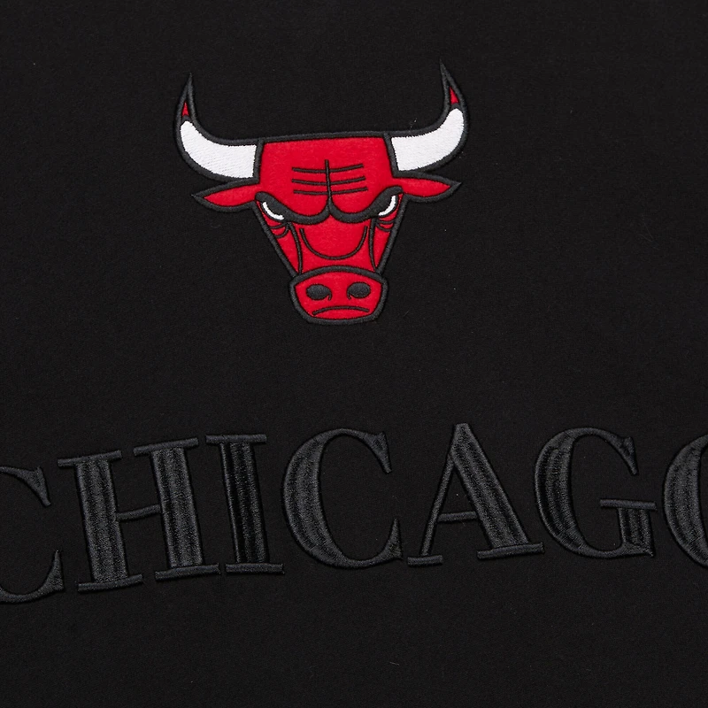 Men's Mitchell & Ness  Black Chicago Bulls Hardwood Classics Team OG 3.0 Pullover Hoodie