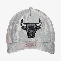 Men's Mitchell & Ness Camo Chicago Bulls Pro Pinch Adjustable Hat